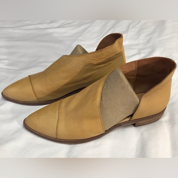 Free People Royale Leather D’Orsay Pointed Toe Flats - Picture 4 of 7